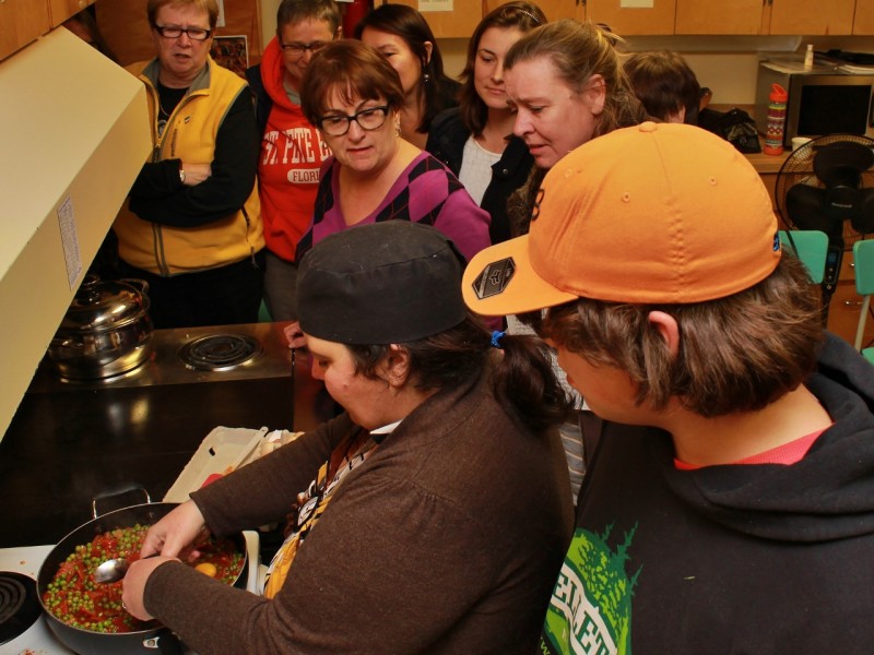 img 9988   copy  1280x1126 